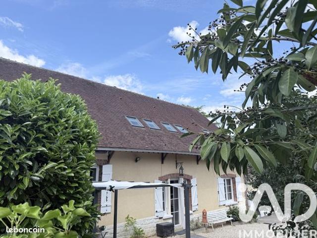 Longère 7 pièces 203 m²