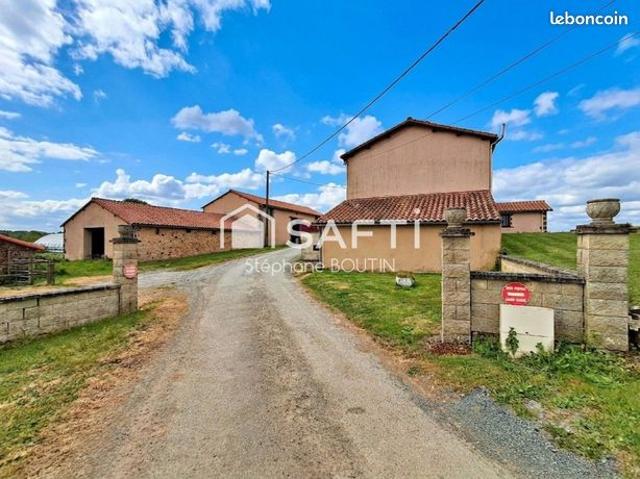 Longère 7 pièces 217 m²