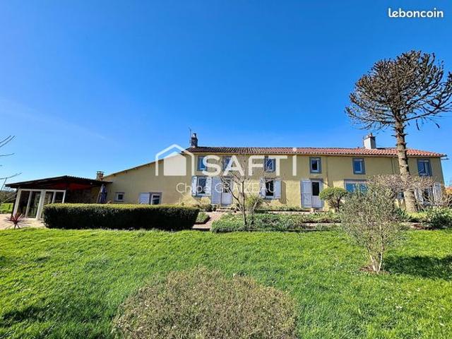 Longère 7 pièces 217 m²