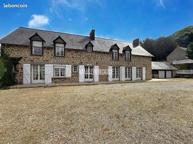 Longère 7 pièces 230 m²