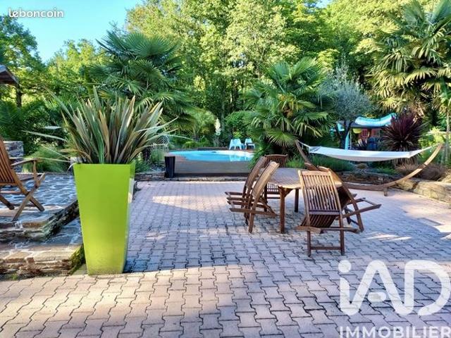 Longère 7 pièces 235 m²
