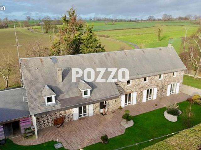 Longère 7 pièces 239 m²