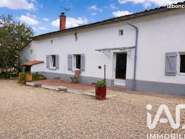 Longère 7 pièces 300 m²