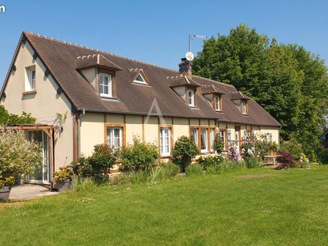 Longère 8 pièces 150 m²