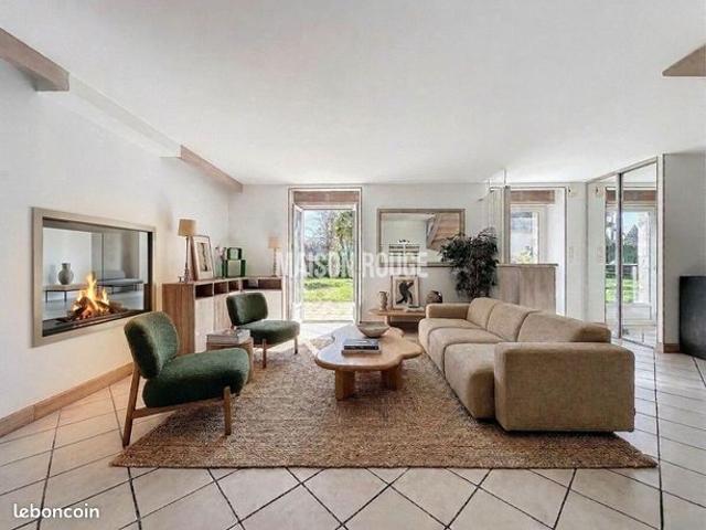 Longère 8 pièces 174 m²