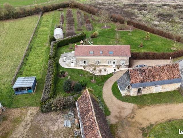 Longère 8 pièces 174 m²