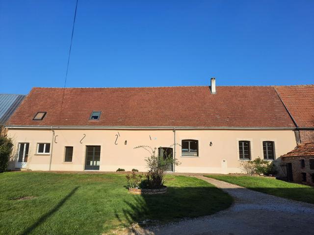 Longère 8 pièces 185m2 à vendre Sandarville