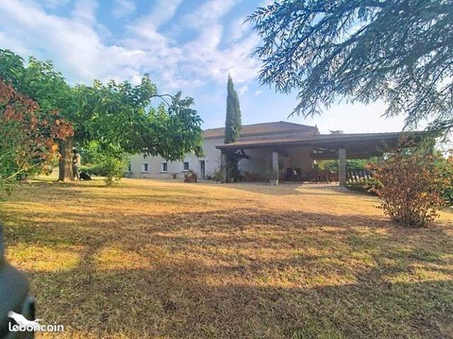 Longère 8 pièces 190 m²