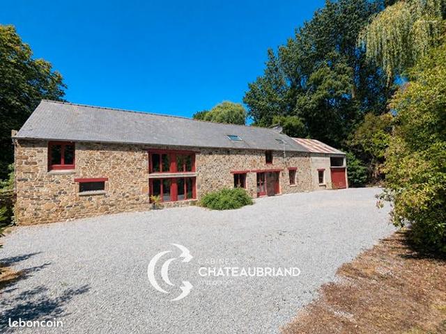 Longère 8 pièces 195 m²
