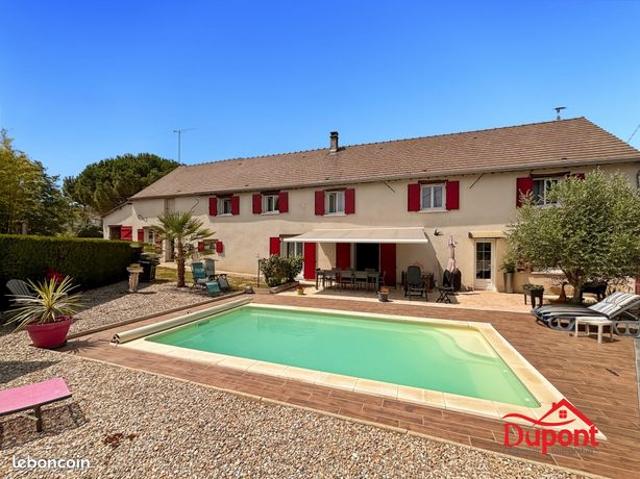 Longère 8 pièces 210 m²