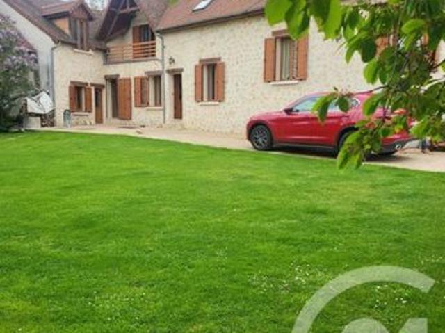 Longère 8 pièces 220 m²
