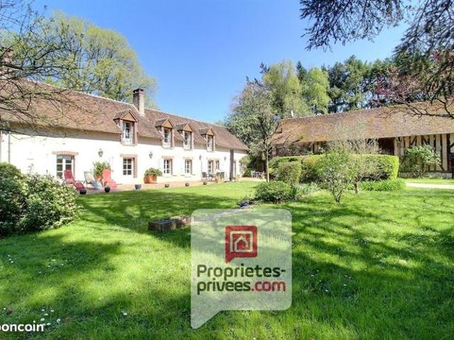 Longère 8 pièces 220 m²