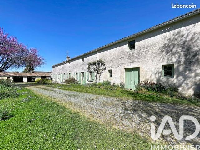 Longère 8 pièces 230 m²