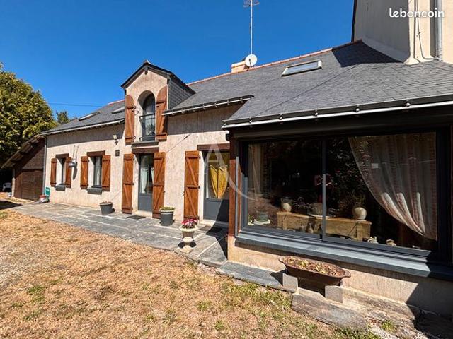Longère 9 pièces 180 m²