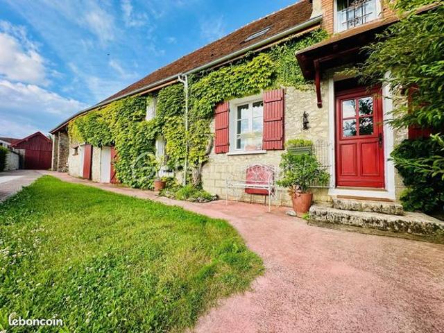 Longère 9 pièces 221 m²