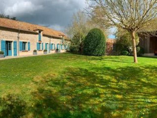 Longère 9 pièces 328 m²