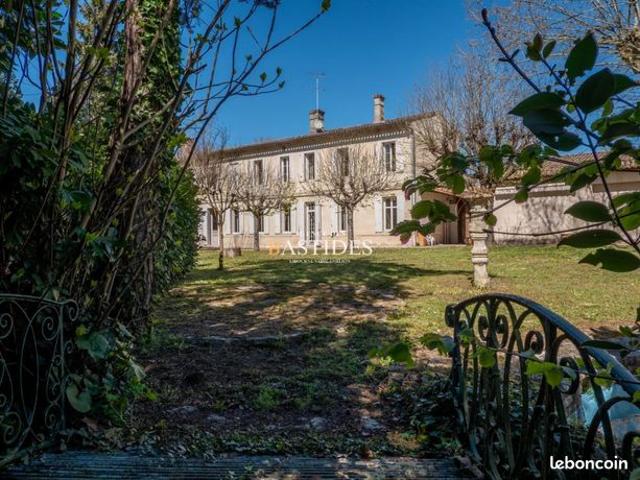 Longère 9 pièces 474 m²
