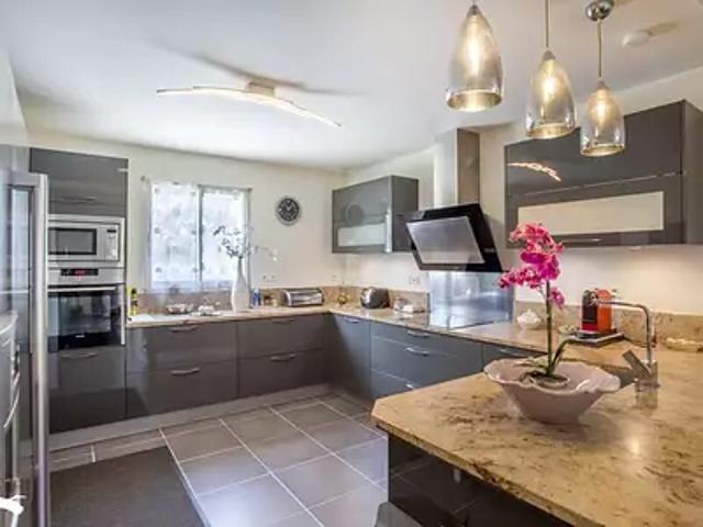 Longèves 17230 Achat / Vente maison 5 pièces t5 parking