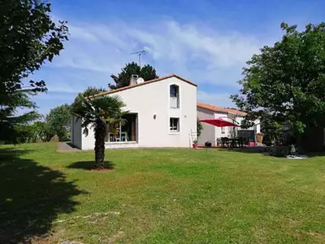 Longeville sur Mer 85560 Achat / Vente maison 4 pièces t4 terrasse
