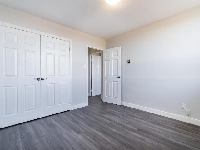Longmoor Terrace Apartments 3 Bedroom Apartment for Rent at 4067 Longmoor Dr, Burlington, ON L7L 1X4 Longmoor