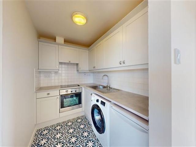 Longmeadow, Conyngham Road, Islandbridge, Dublin 8 Owen Reilly 4910 MyHome. Ie Lettings