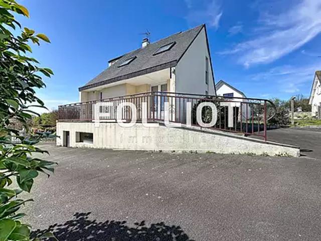 Longueville 50290 Achat / Vente maison 5 pièces t5 au dernier étage