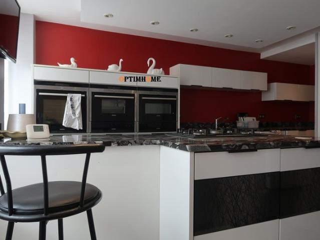 LONGUYON 54 CHARMANTE MAISON FAMILIALE DE 240 M² + UNE SECONDE HABITATION A RESTAURER DE 90 M² + UN LOCAL COMMERCIAL AVEC UN BAIL EN PLACE