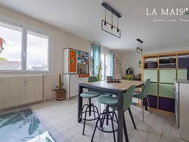 Longvic 21600 Achat / Vente appartement 4 pièces t4 au dernier étage parking