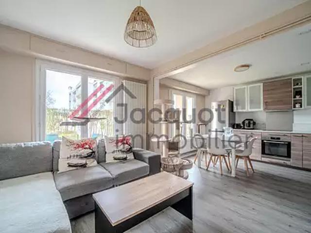 Lons le Saunier 39000 Achat / Vente appartement 3 pièces t3