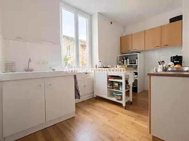 Lons le Saunier 39000 Location appartement 2 pièces t2