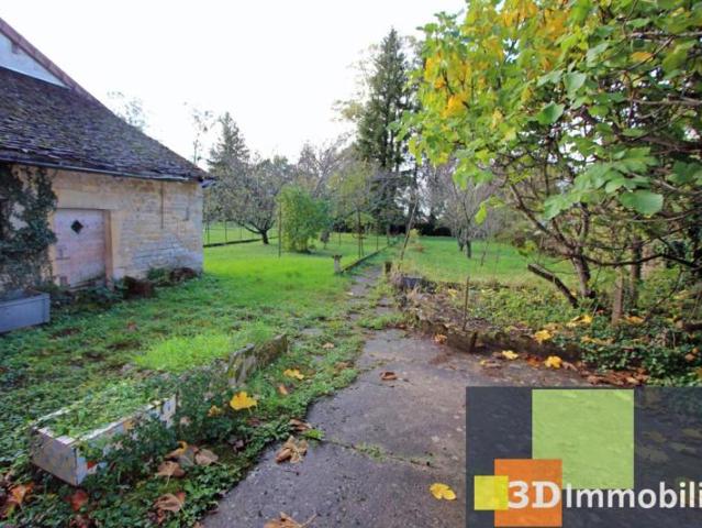 Lons le Saunier Sud 39 JURA, à vendre maison en pierre avec beau potentiel à rénover