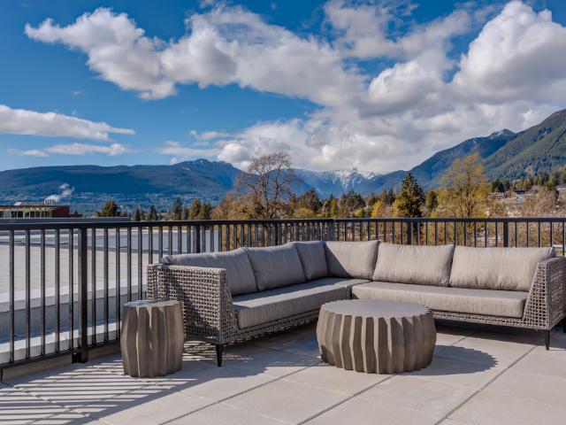 Lonsdale Square Apartments 1 Bedroom Apartment for Rent at 126 21st St W, North Vancouver, BC V7M 1Y9 Central Lonsdale