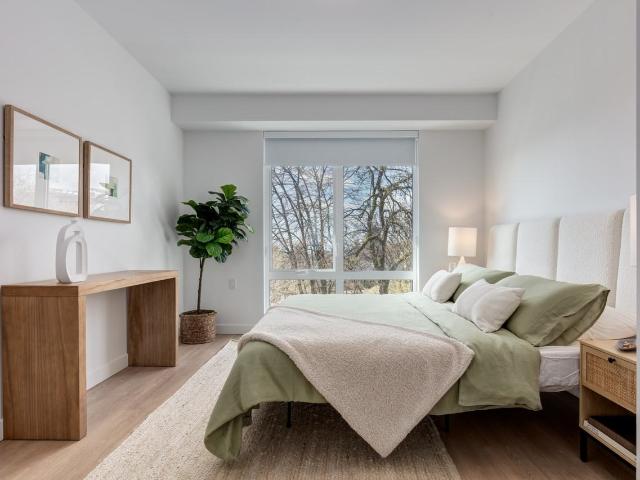 Lonsdale Square Apartments 2 Bedroom Apartment for Rent at 126 21st St W, North Vancouver, BC V7M 1Y9 Central Lonsdale