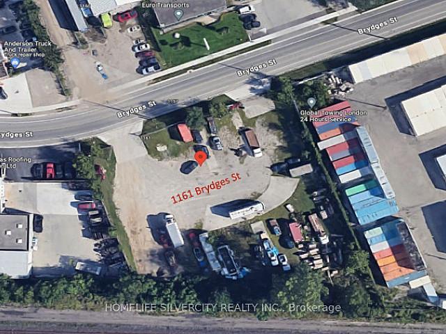 Look No Further! London Highbury Ave N & Brydges St