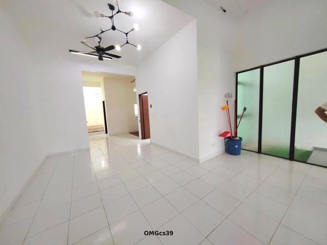 Look Like New Double Storey House Avani Bandar Bukit Raja Klang