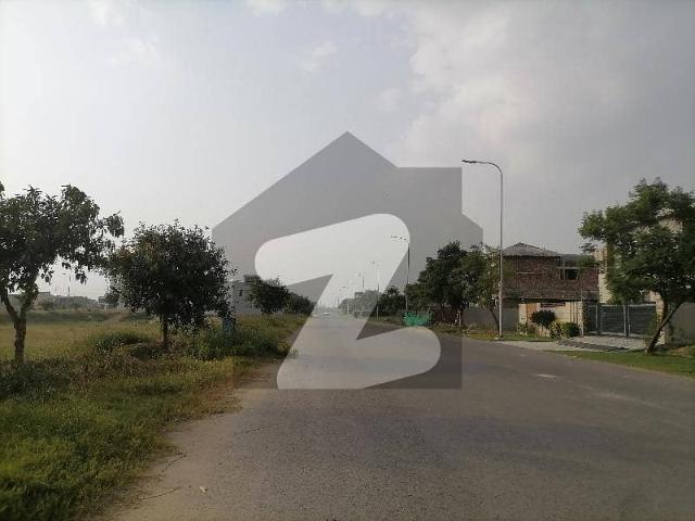 Looking For A Near to Park Residential Plot In Lahore