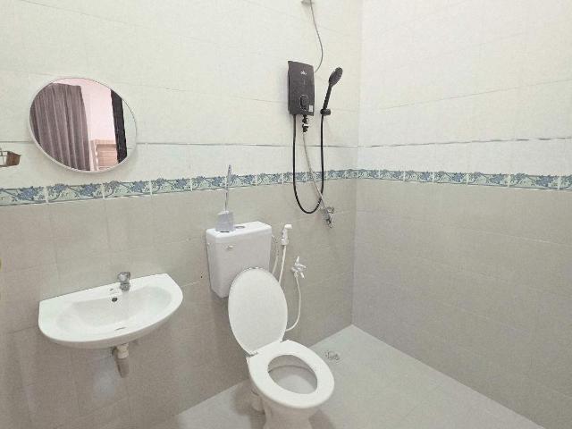 Looking for a clean, spacious & comfy room near MMU, Infineon, or Manipal?