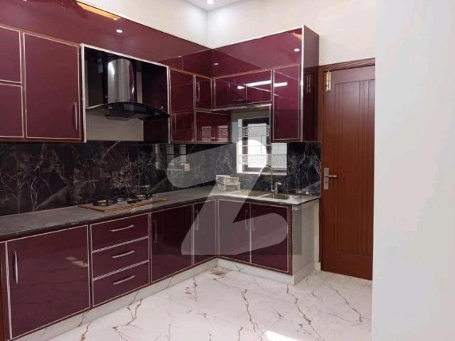 Looking For A Corner House In Citi Housing Society