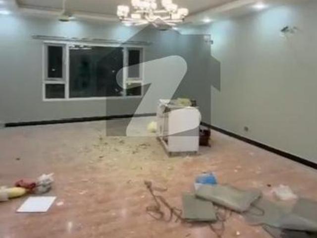 Looking For A Flat In Karachi Clifton Block 7