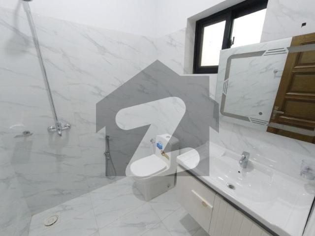 Looking For A House In G 15/1