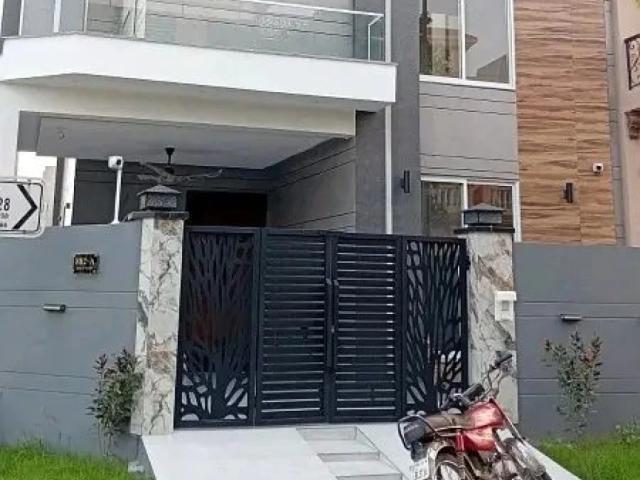 Looking For A House In Lahore DHA Defence ID 102902