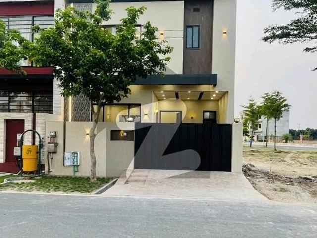 Looking For A Prime Location House In Gujranwala Royal Palm City Block G