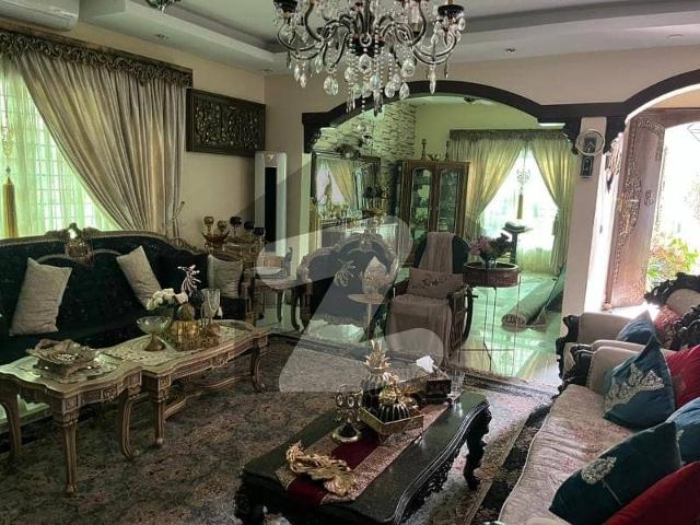 Looking For A Prime Location Lower Portion In Karachi For Rent
