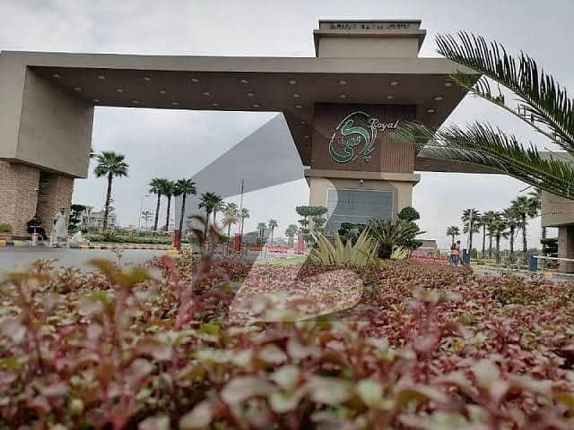 Looking For A Prime Location Residential Plot In Royal Palm City
