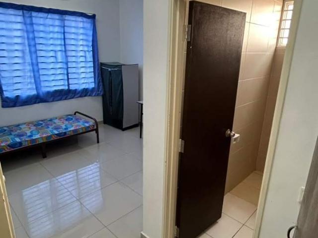 LOOKING FOR A PRIVATE ROOM? WE’VE GOT YOU COVERED!