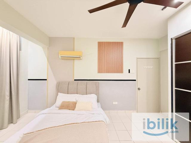 Looking for immediate move in for our premium master room mix gender house in bintang mas cheras with walking distanc