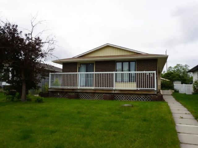Looking for long term tenants who love to garden!
