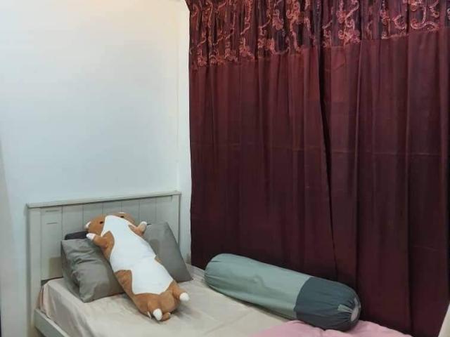 Looking for single person at Ken Damansara 1