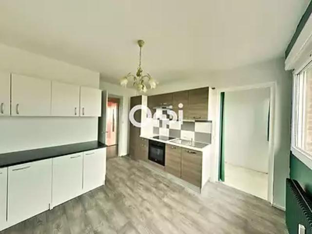 Loos 59120 Achat / Vente appartement 3 pièces t3 au dernier étage cave