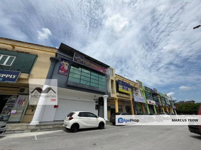Lobak Facing Busy Road 2 Storey Tenanted Shop Office Seremban For Sale!